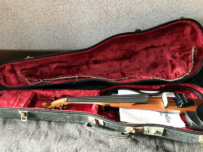 YAMAHAヤマハ SV-100 サイレントバイオリン 本体 ケース付
